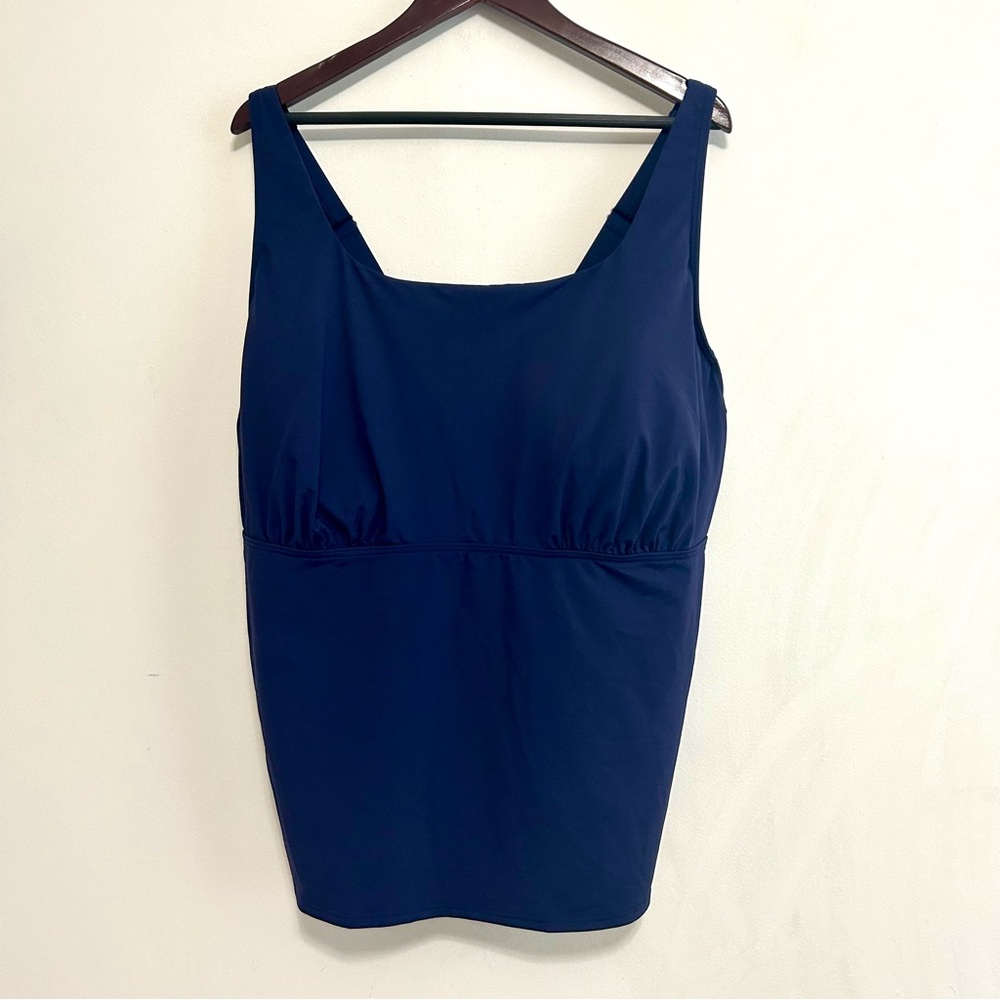 Lands End Woman’s Navy Blue Underwire Tankini top Size 20W G cup EUC